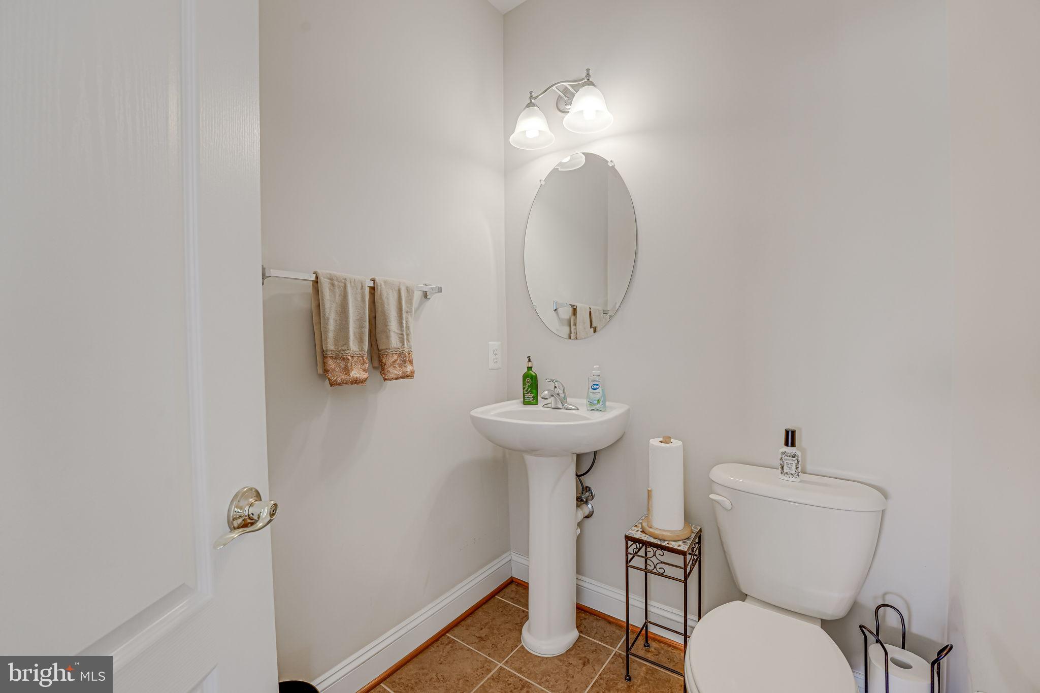 13024 Queen Chapel Road Woodbridge, VA 22193 - Photo 24 of 73 half bath main level