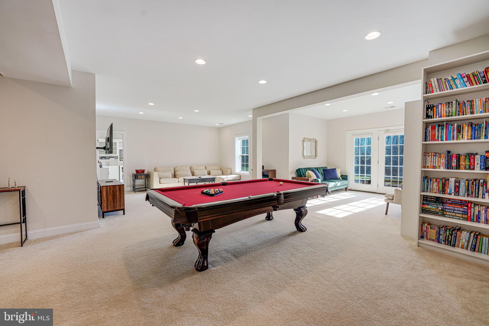 13024 Queen Chapel Road Woodbridge, VA 22193 - Photo 51 of 73 great room /recreation room