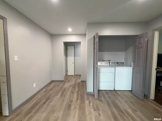 $140,500 | 117 Marshall Place, Carmi, IL 62821