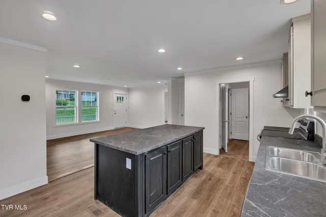 $299,000 | 18346 Fortunes Way, Abingdon, VA 24210