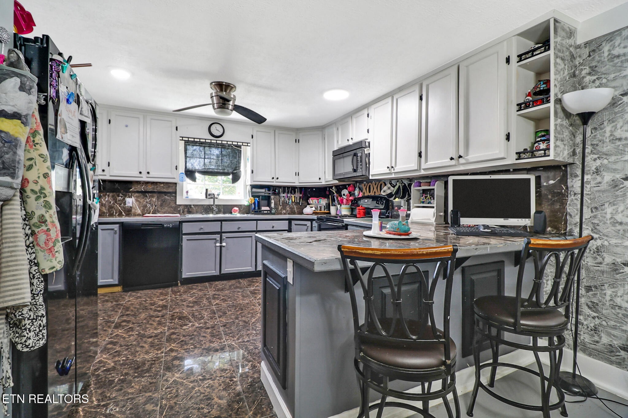 9750 Faix Road Byrdstown, TN 38549 - Photo 10 of 35 Gallery Image 10
