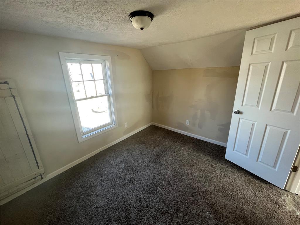 1613 West 15th Street Muncie, IN 47302 - Photo 15 of 25