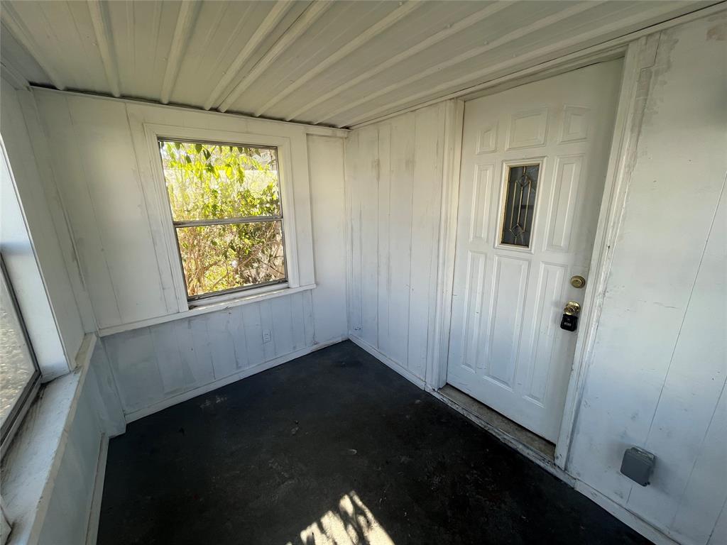 1613 West 15th Street Muncie, IN 47302 - Photo 10 of 25