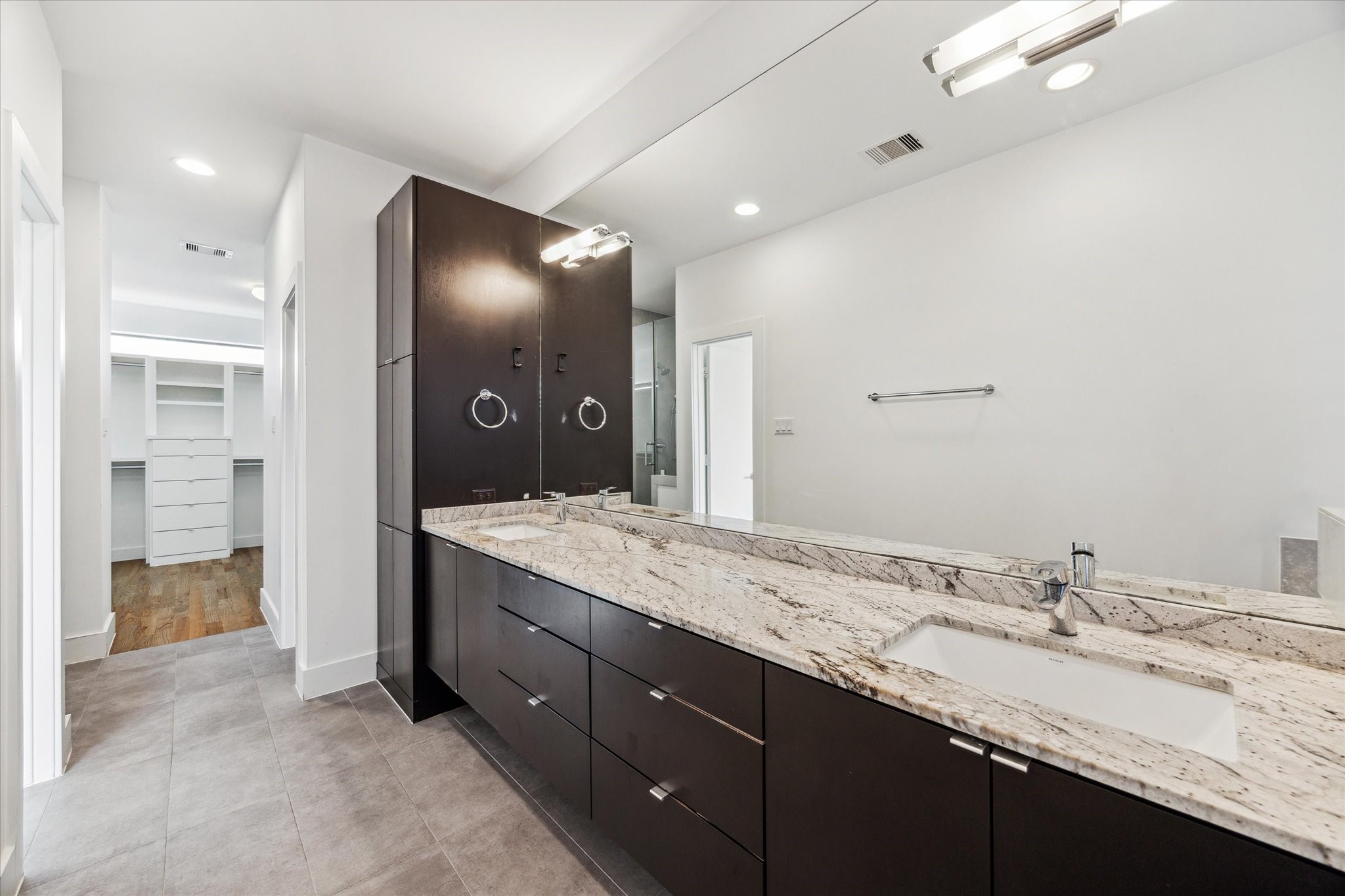 1107 Bonner Street Houston, TX 77007 - Photo 11 of 20