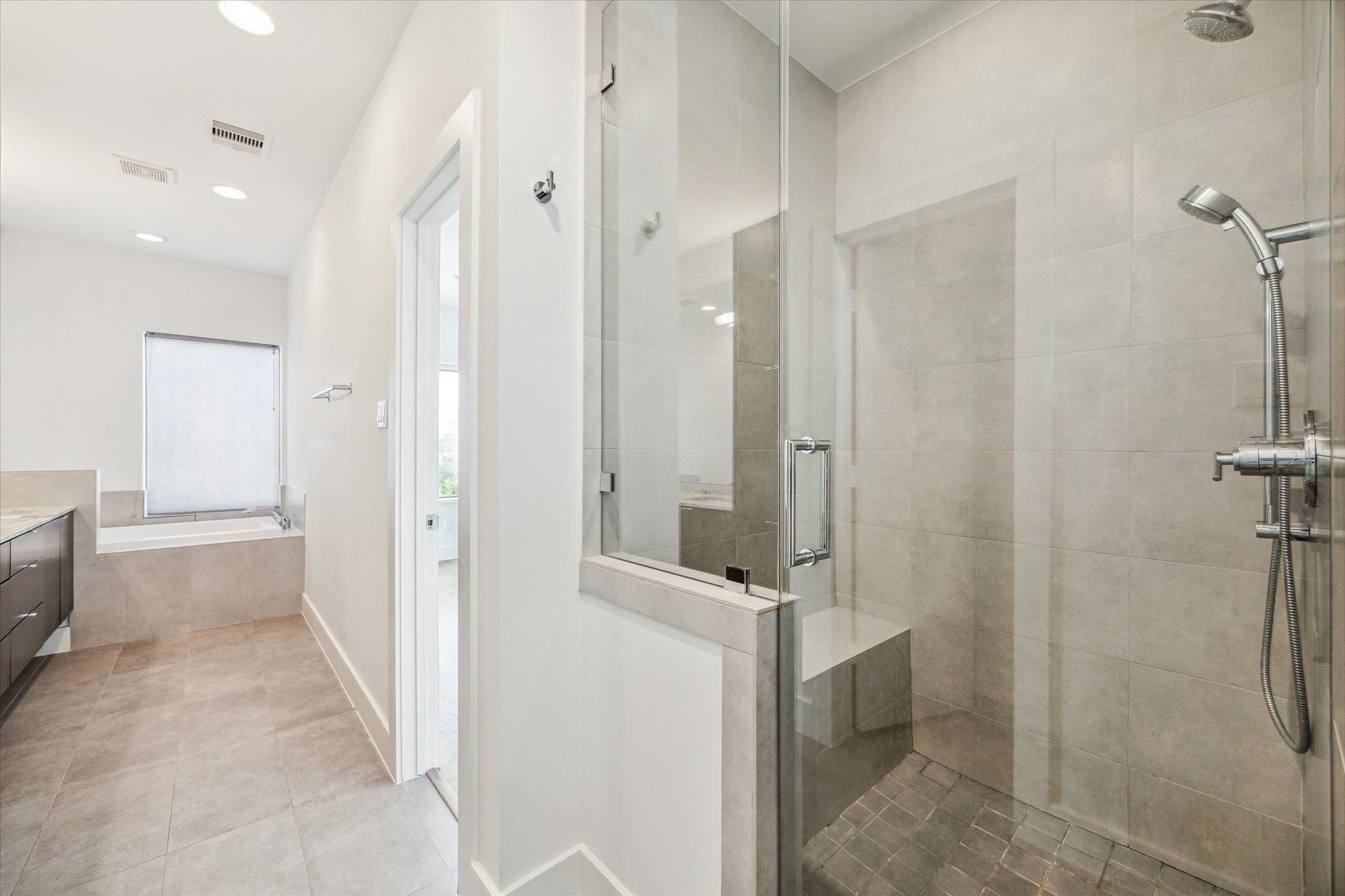 1107 Bonner Street Houston, TX 77007 - Photo 12 of 20