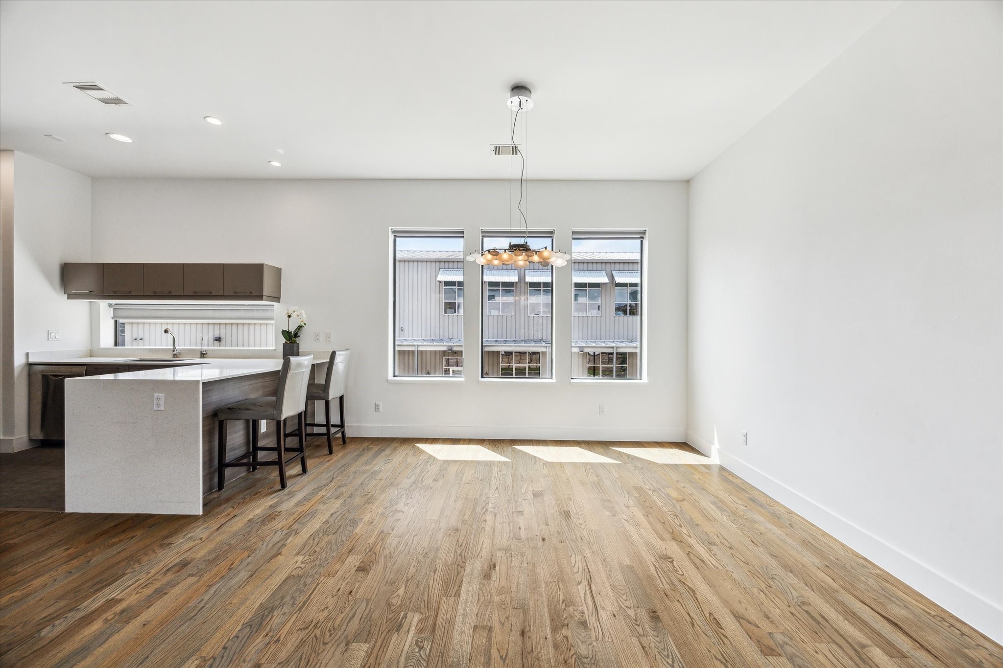 1107 Bonner Street Houston, TX 77007 - Photo 5 of 20