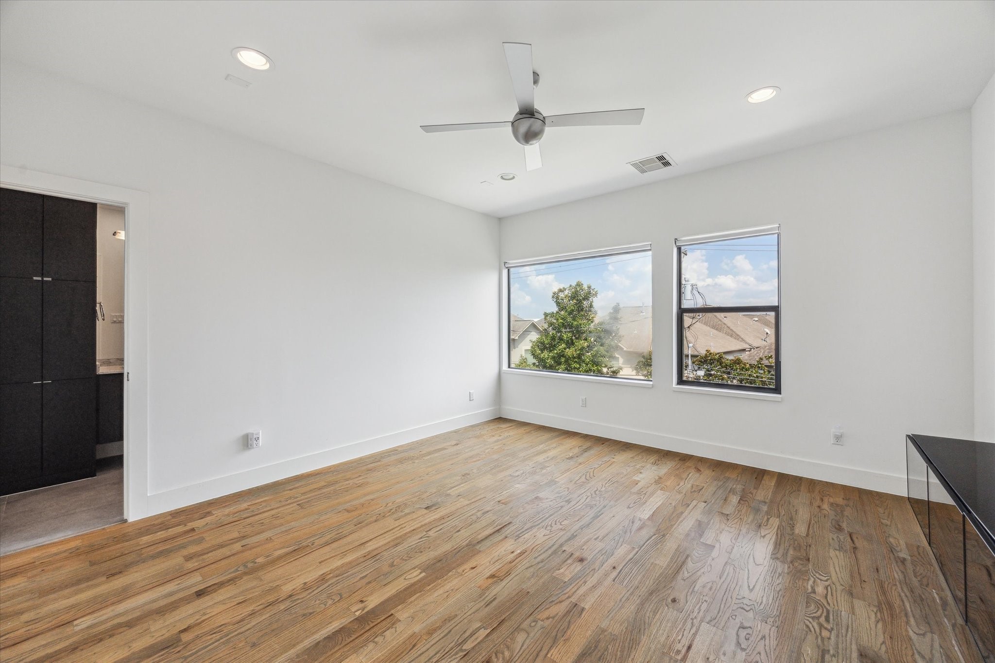 1107 Bonner Street Houston, TX 77007 - Photo 9 of 20