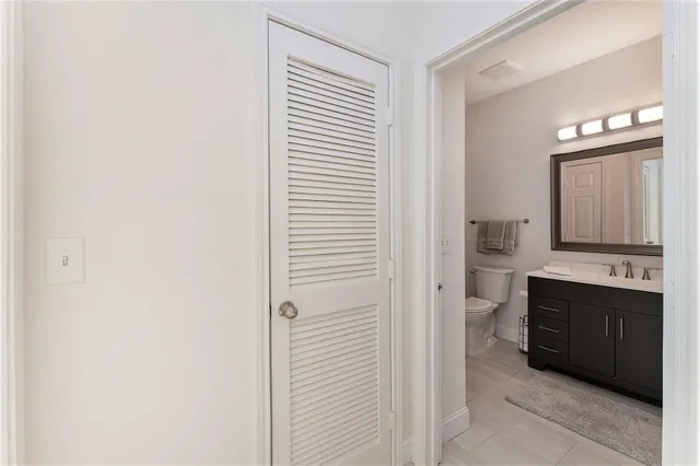 $324,900 | 130 River Landing Drive, Unit 3302, Charleston, SC 29492