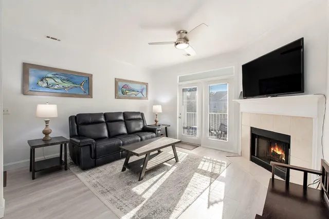 $324,900 | 130 River Landing Drive, Unit 3302, Charleston, SC 29492