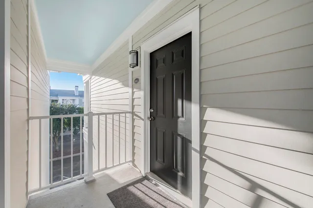 $324,900 | 130 River Landing Drive, Unit 3302, Charleston, SC 29492