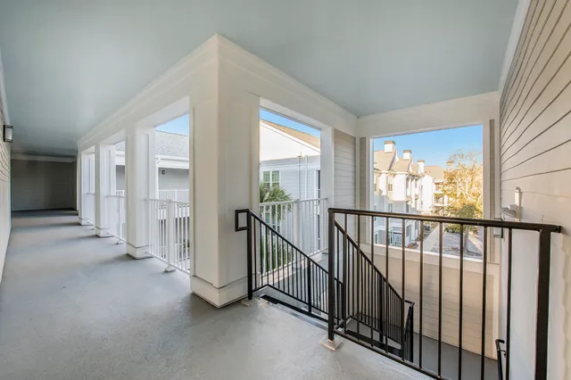 $324,900 | 130 River Landing Drive, Unit 3302, Charleston, SC 29492