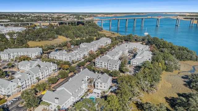 $324,900 | 130 River Landing Drive, Unit 3302, Charleston, SC 29492