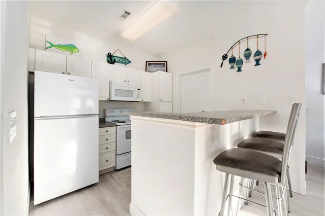 $324,900 | 130 River Landing Drive, Unit 3302, Charleston, SC 29492