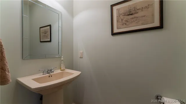 $799,000 | 164 Resplander Circle, Sunrise Beach, MO 65079