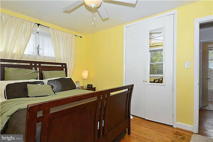 8409 Old Georgetown Road Bethesda, MD 20814 - Photo 14 of 30 Bedroom