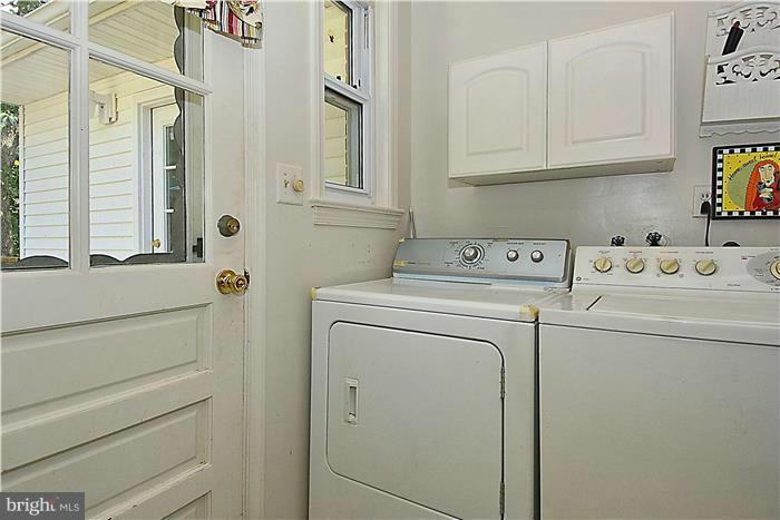 8409 Old Georgetown Road Bethesda, MD 20814 - Photo 25 of 30 Interior (General)