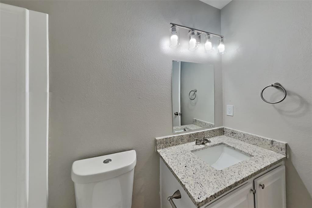 7445 Sienna Ridge Lane Fort Worth, TX 76131 - Photo 11 of 19