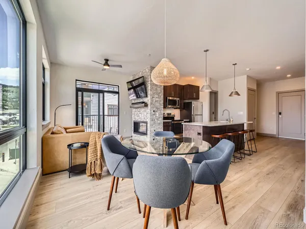 $949,000 | 75 West 4th Street, Unit 205W, Silverthorne, CO 80498