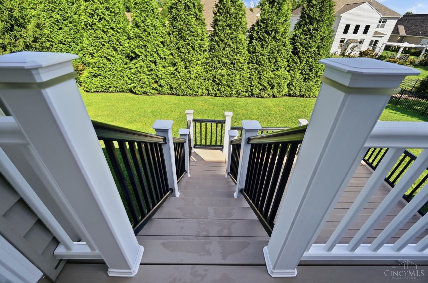 655 Hyacinth Road Cincinnati, OH 45245 - Photo 63 of 79 Gallery Image 63