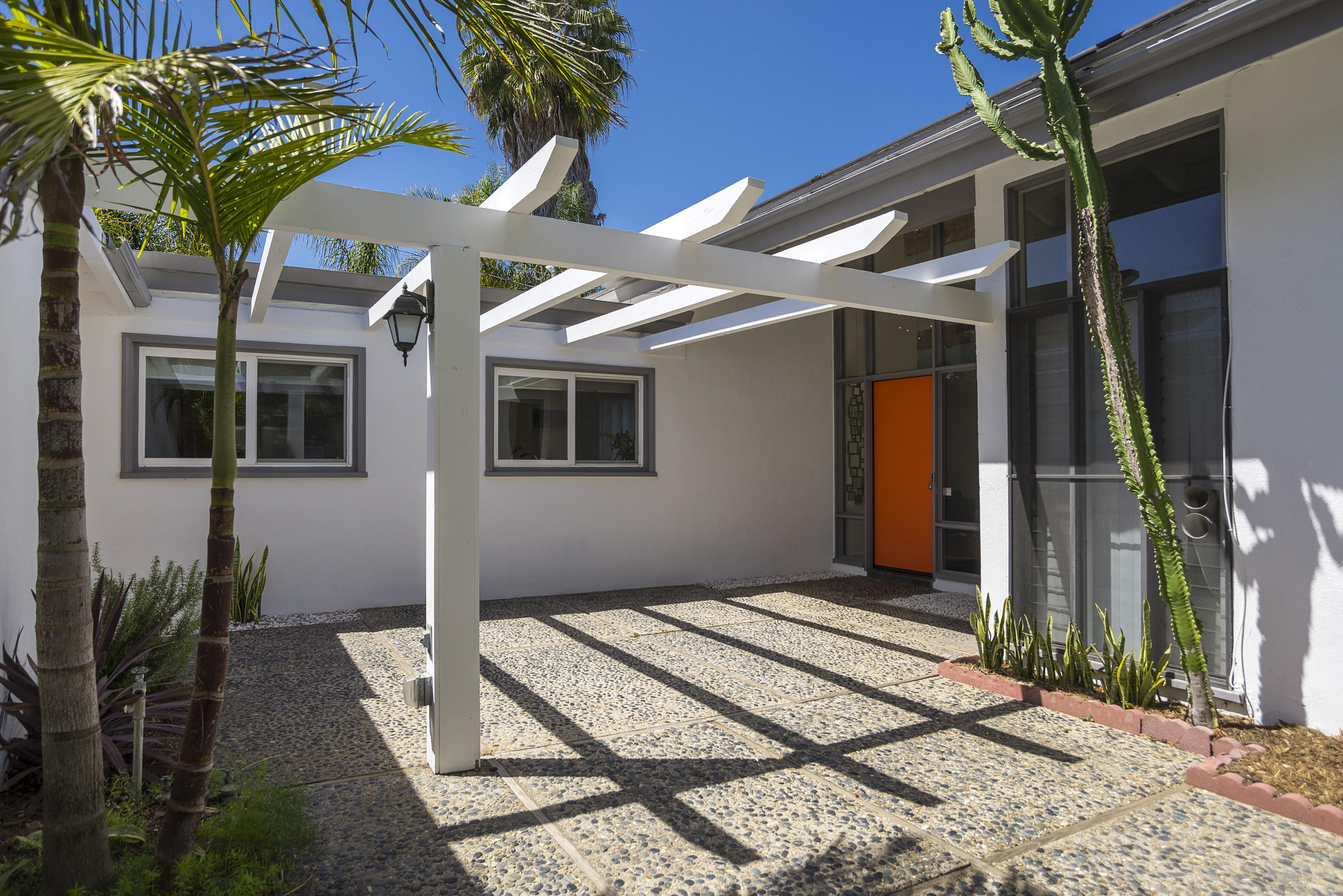 345 North Ontare Road Santa Barbara, CA 93105 - Photo 1 of 31 Front entry
