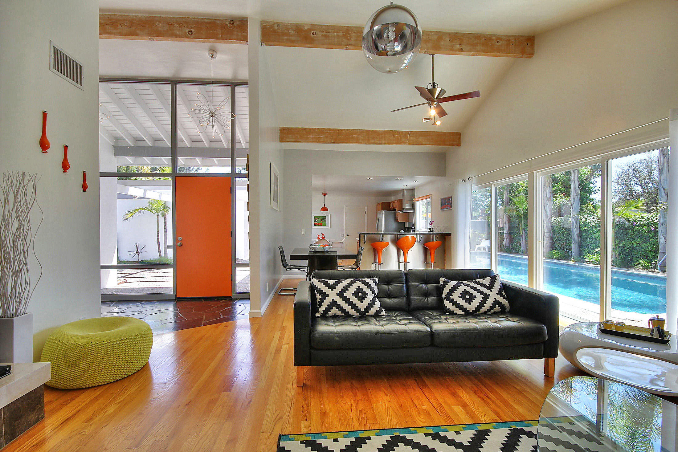 345 North Ontare Road Santa Barbara, CA 93105 - Photo 4 of 31 Great room