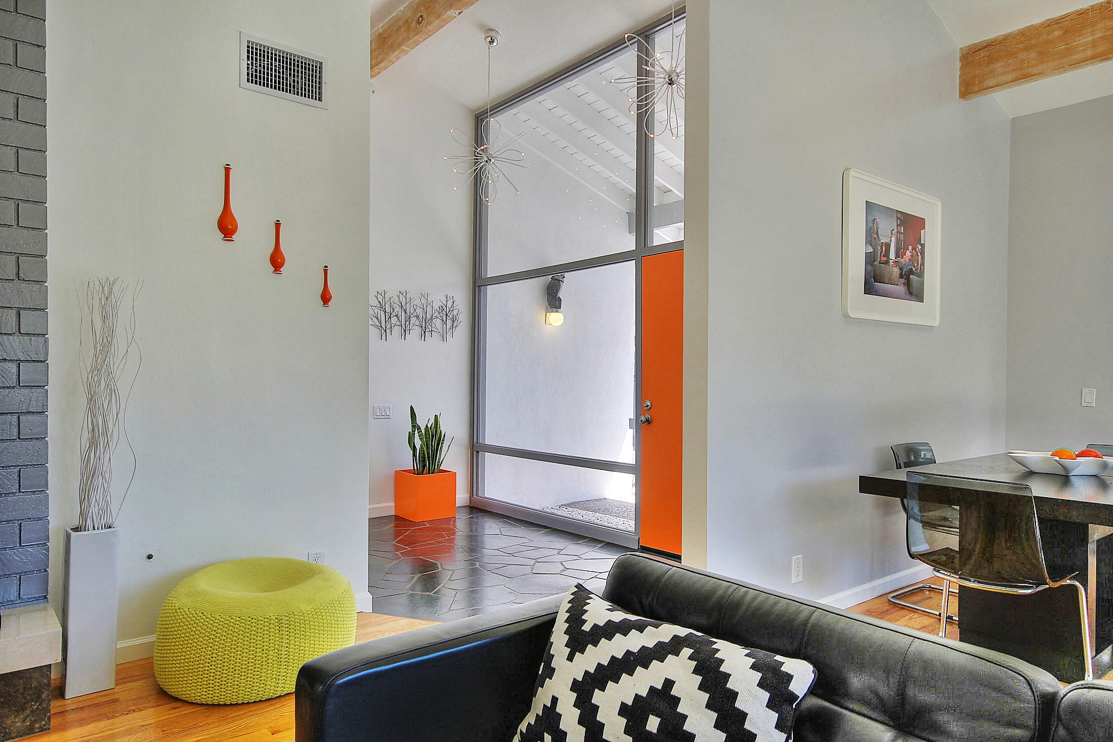 345 North Ontare Road Santa Barbara, CA 93105 - Photo 5 of 31 Dramatic entry