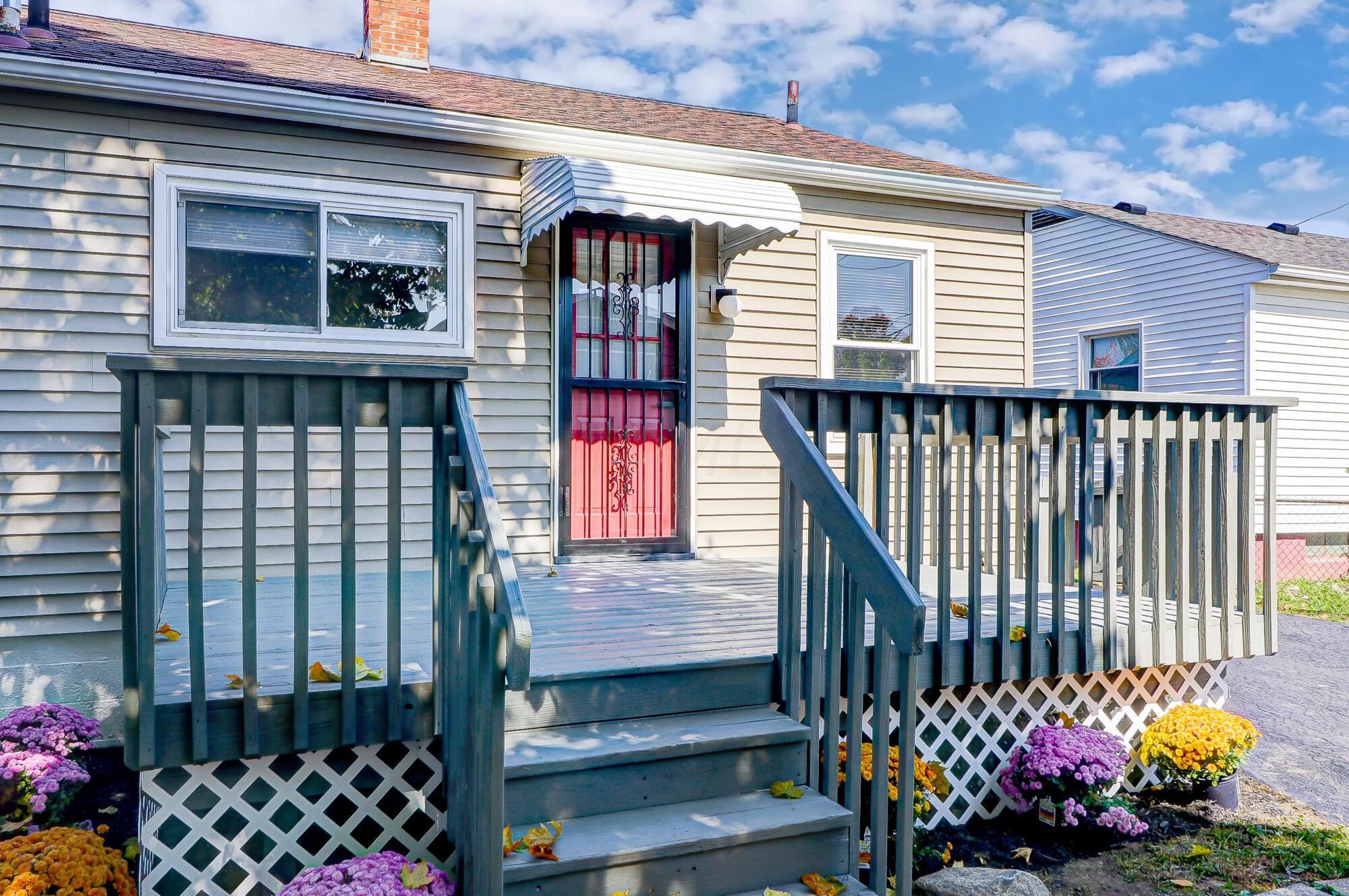 2939 Templeton Road Columbus, OH 43209 - Photo 5 of 33 Rear Deck