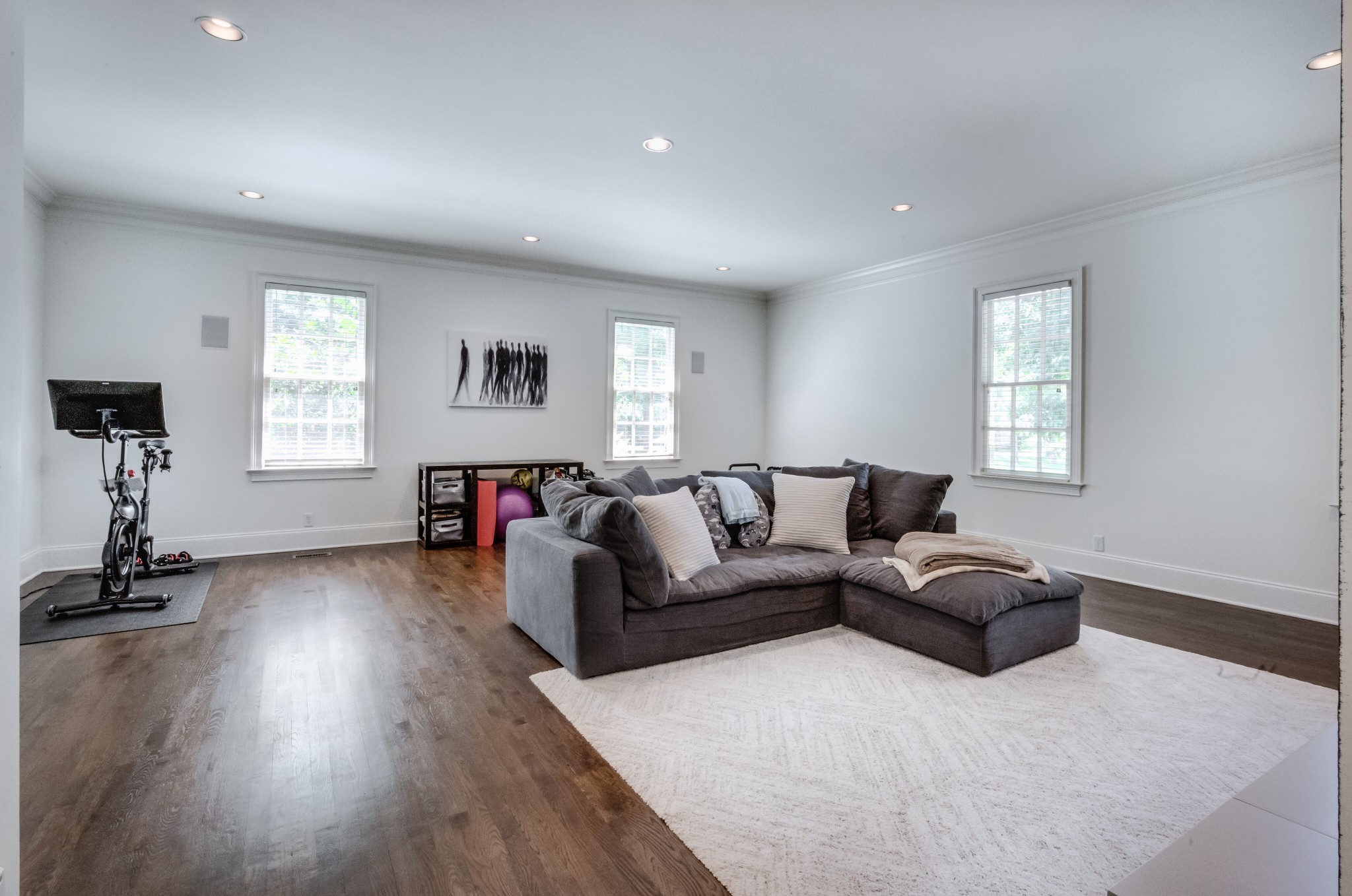 114 Cheek Road Nashville, TN 37205 - Photo 21 of 50 a living room with furniture window and wooden floor