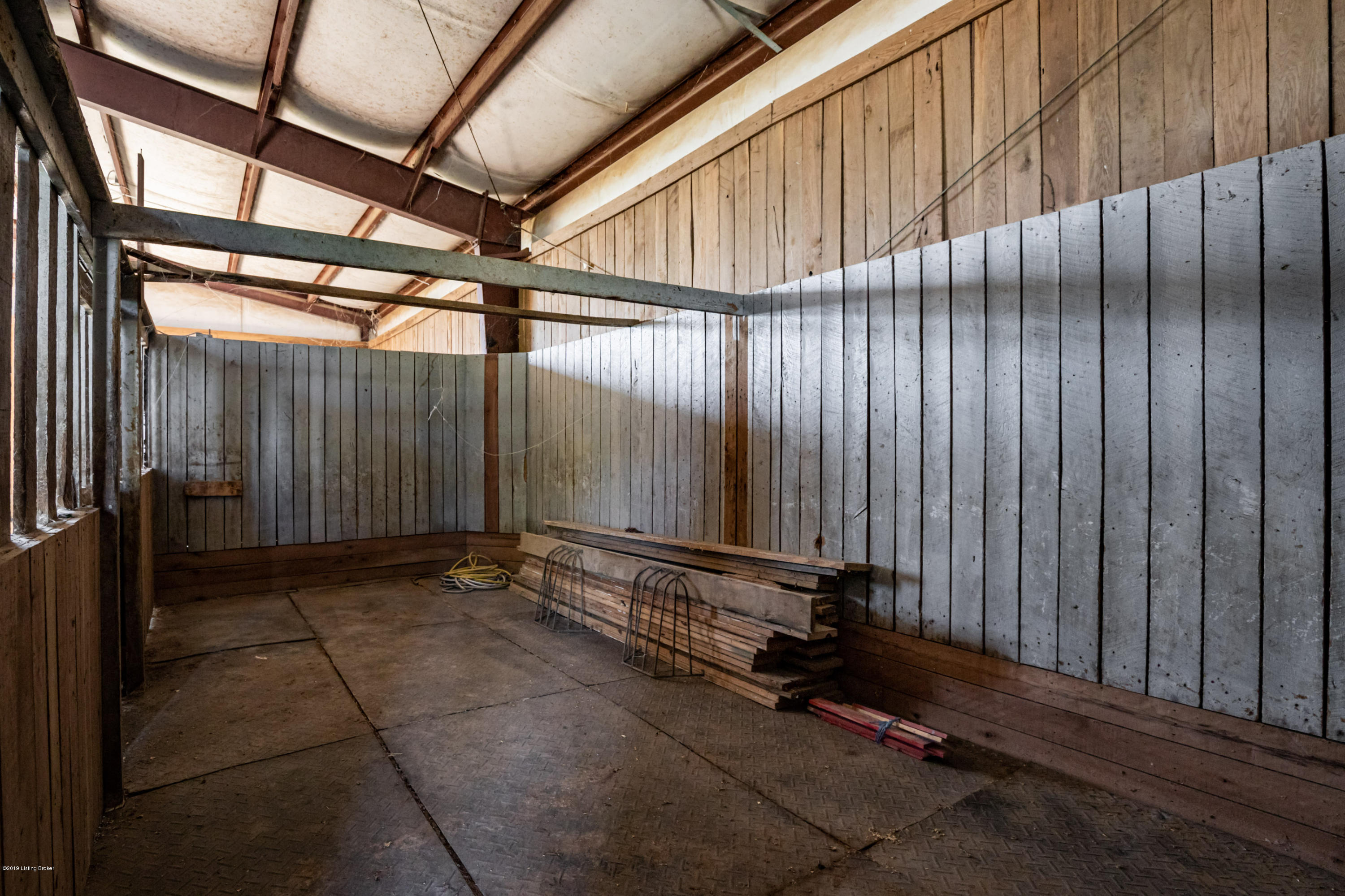 1260 Conner Station Road Simpsonville, KY 40067 - Photo 68 of 97 068-20191008 1638