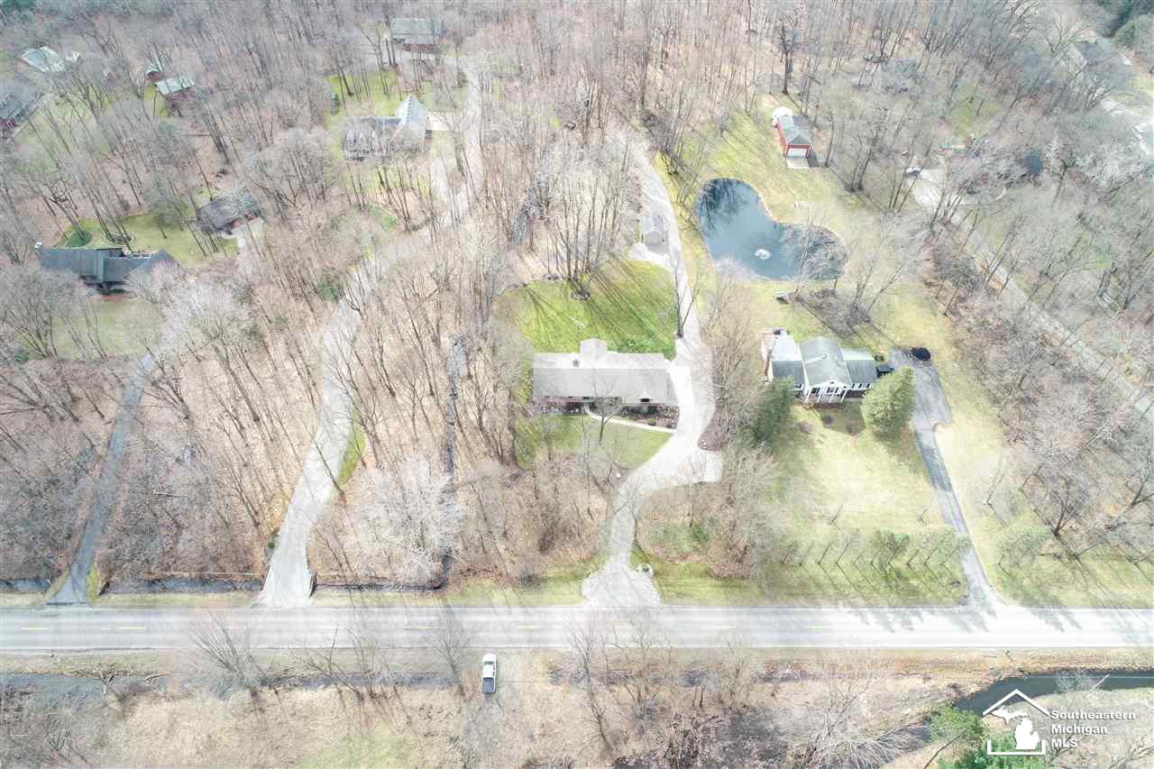 3325 West Temperance Road Lambertville, MI 48144 - Photo 9 of 49