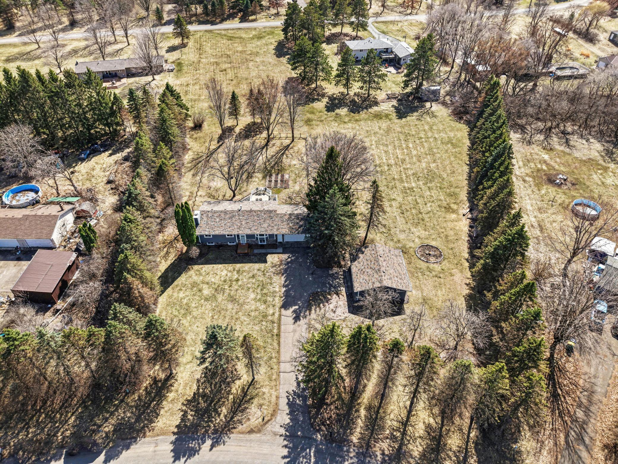 471 McCutcheon Road Hudson, WI 54016 - Photo 4 of 43