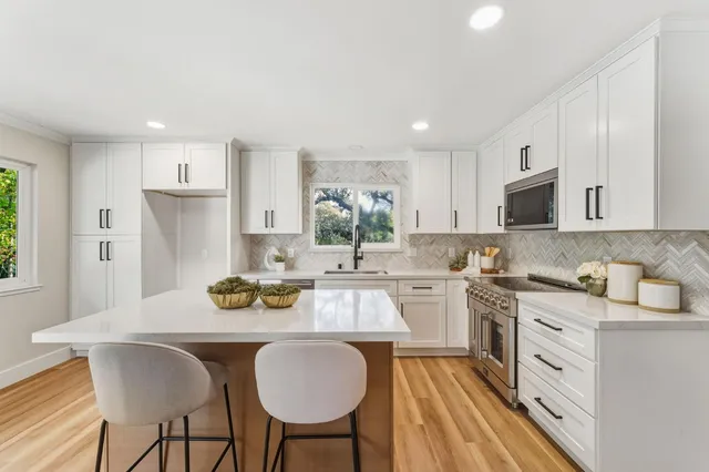 $1,200,000 | 8177 North Lake Circle, Granite Bay, CA 95746