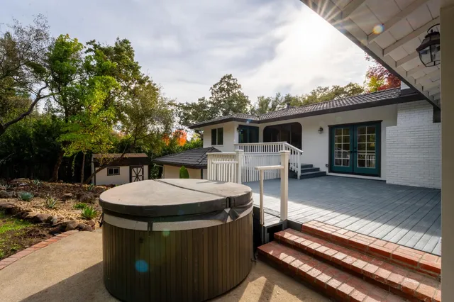 $1,200,000 | 8177 North Lake Circle, Granite Bay, CA 95746