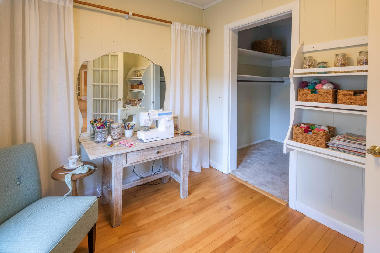 109 Sahagian Road Belgrade, ME 04917 - Photo 38 of 122 staged-Sagagian-21