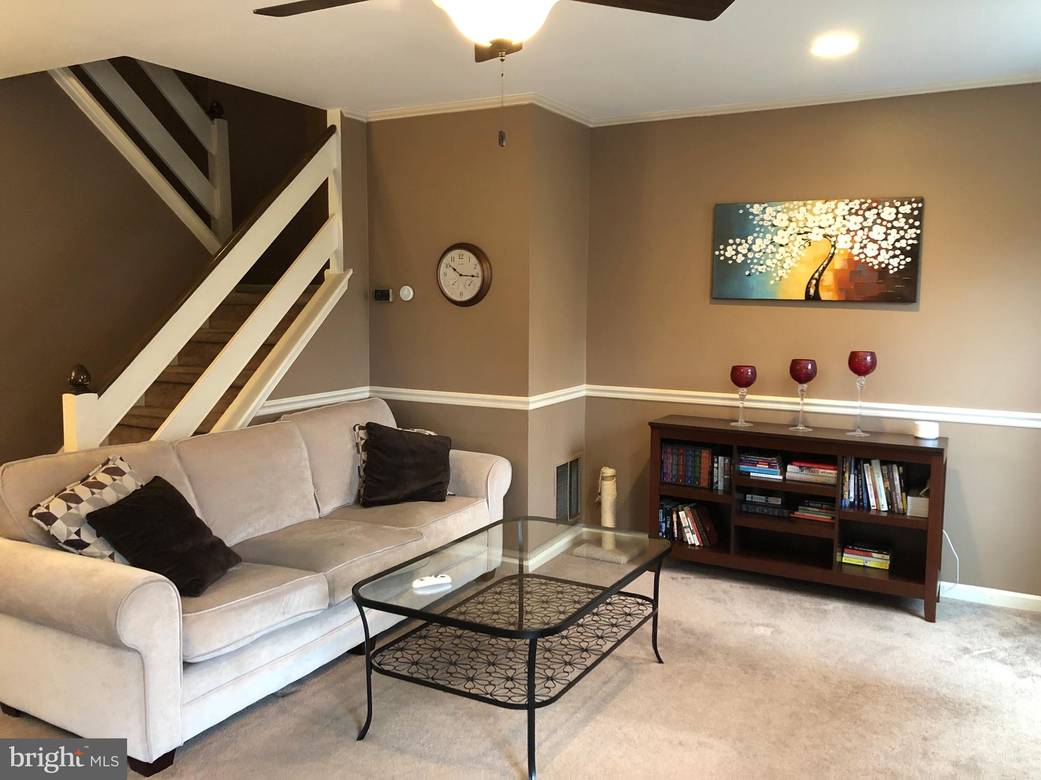 706 Ricks Circle Brookhaven, PA 19015 - Photo 2 of 17 Gallery Image 2