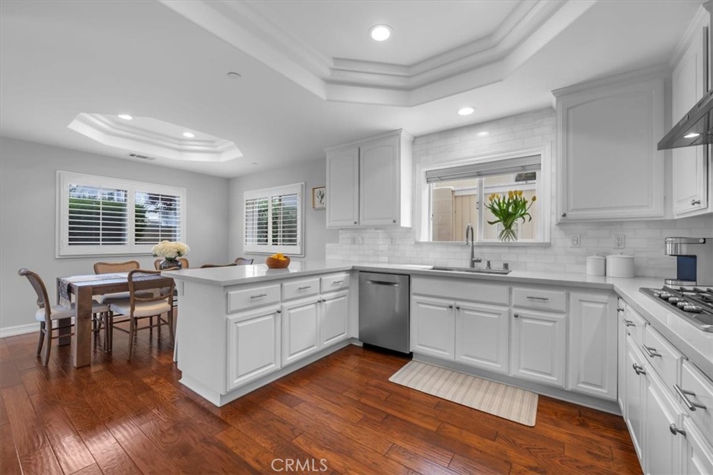 1817 Clark Lane, Unit B Redondo Beach, CA 90278 - Photo 8 of 54