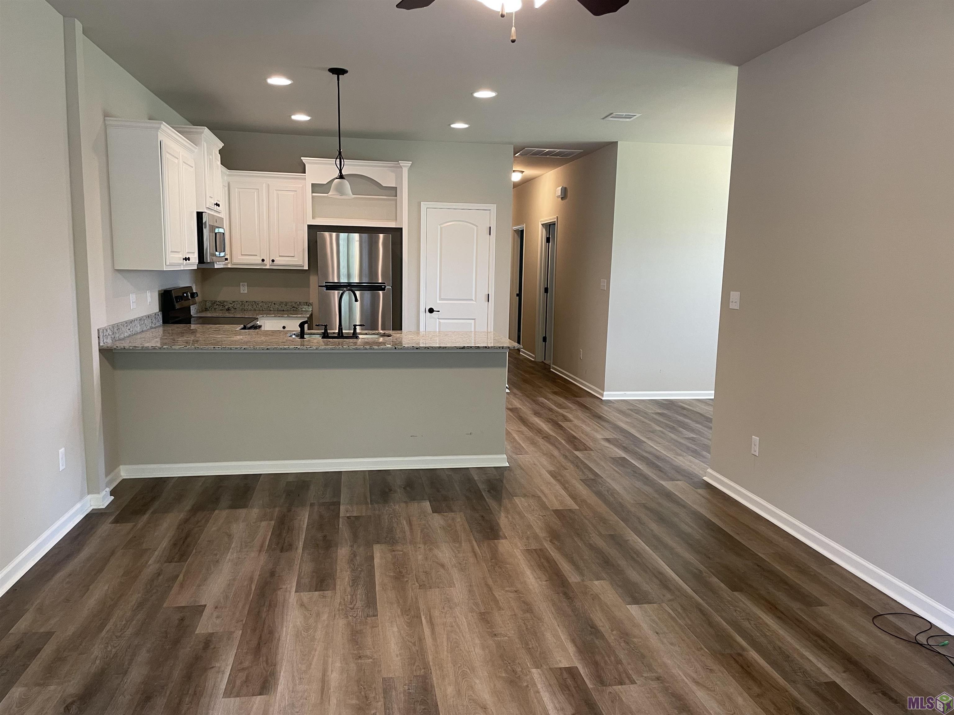 2872 South Roth Avenue Gonzales, LA 70737 - Photo 4 of 16