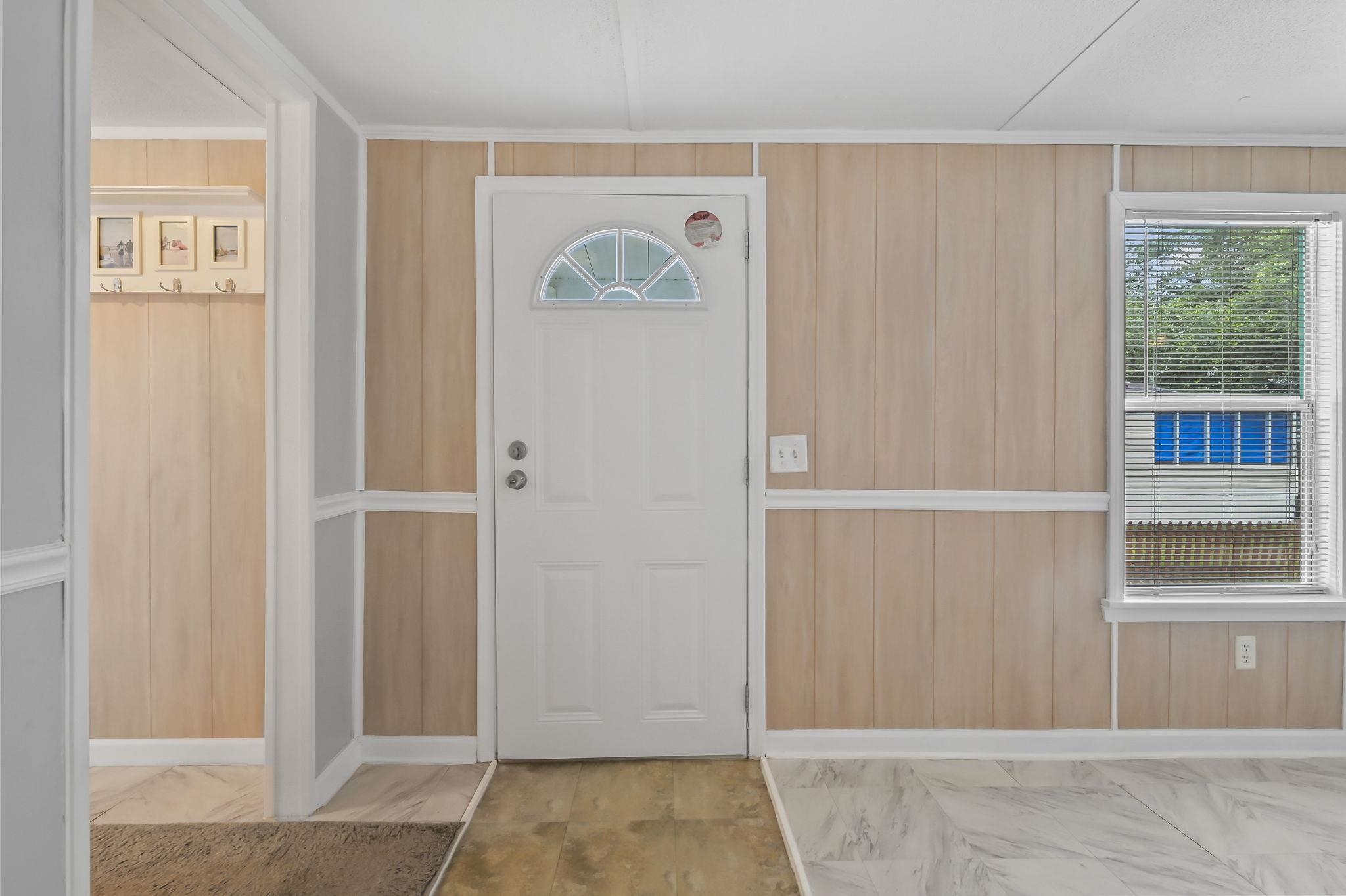 136 Crooked Island Circle Murrells Inlet, SC 29576 - Photo 4 of 48