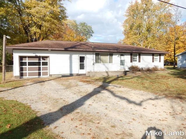 $260,000 | 9245 Alpine Avenue Northwest, Sparta, MI 49345