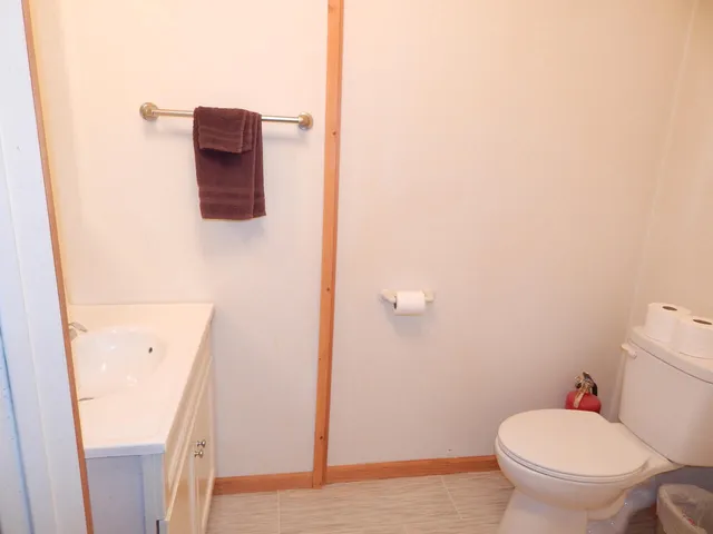 $260,000 | 9245 Alpine Avenue Northwest, Sparta, MI 49345