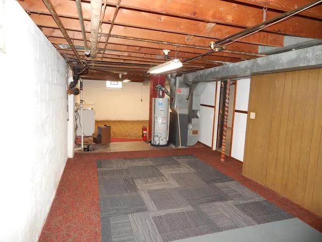 $260,000 | 9245 Alpine Avenue Northwest, Sparta, MI 49345