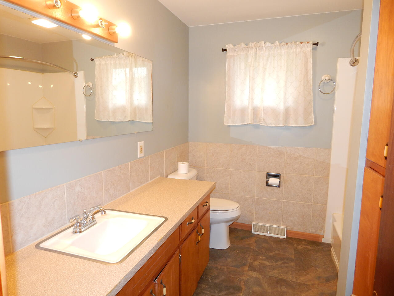 9245 Alpine Avenue Northwest Sparta, MI 49345 - Photo 7 of 28 DSCN7072