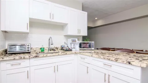 $995,000 | 213 West Warren Avenue, Tampa, FL 33602