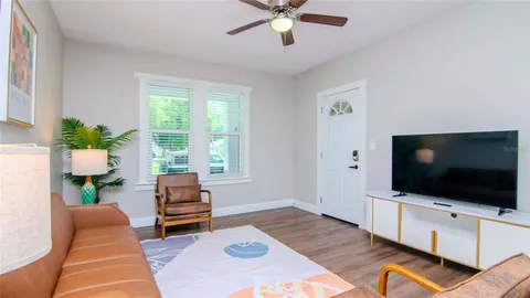 $995,000 | 213 West Warren Avenue, Tampa, FL 33602