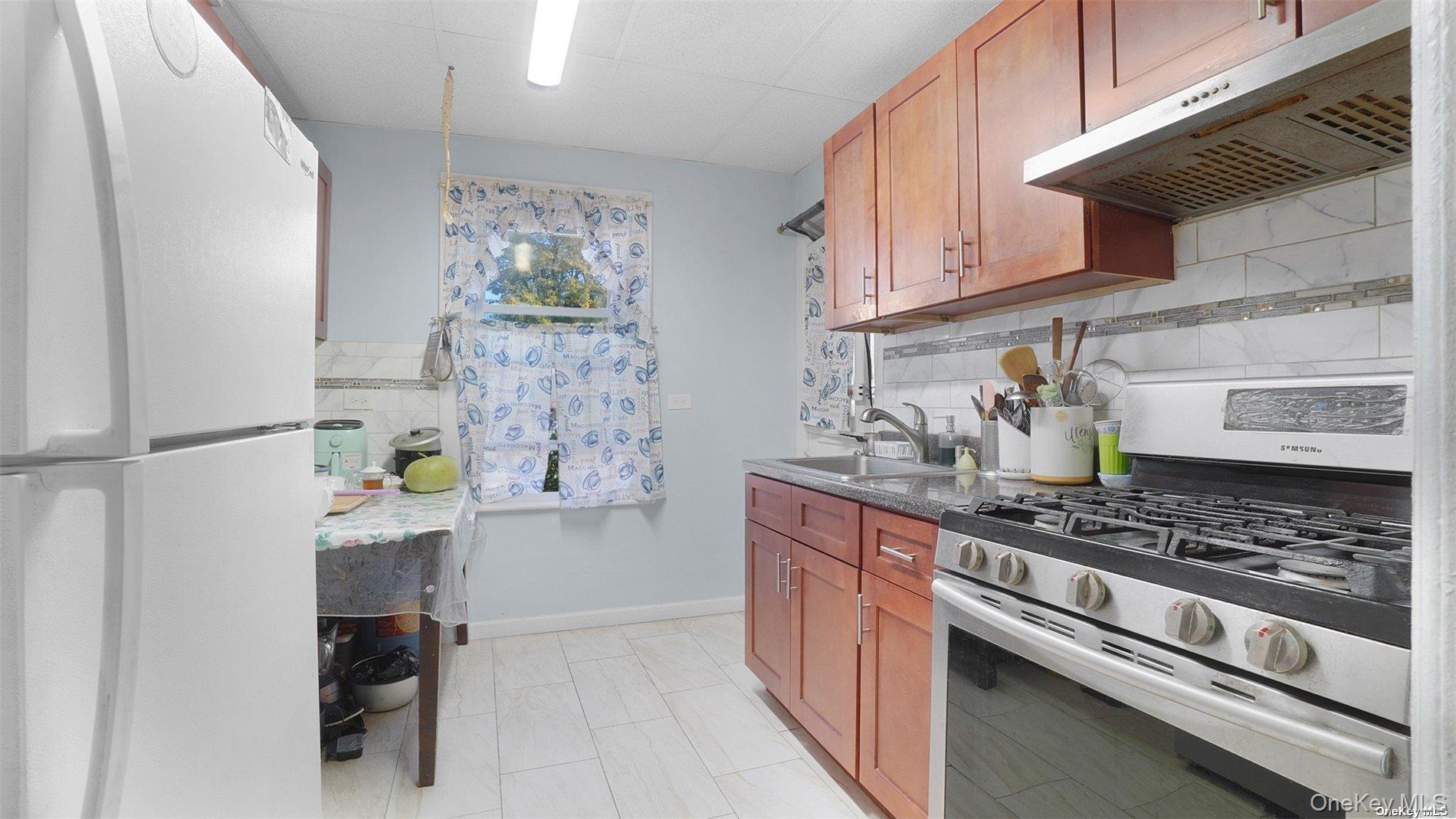 89-11 78th Street Queens, NY 11421 - Photo 7 of 18