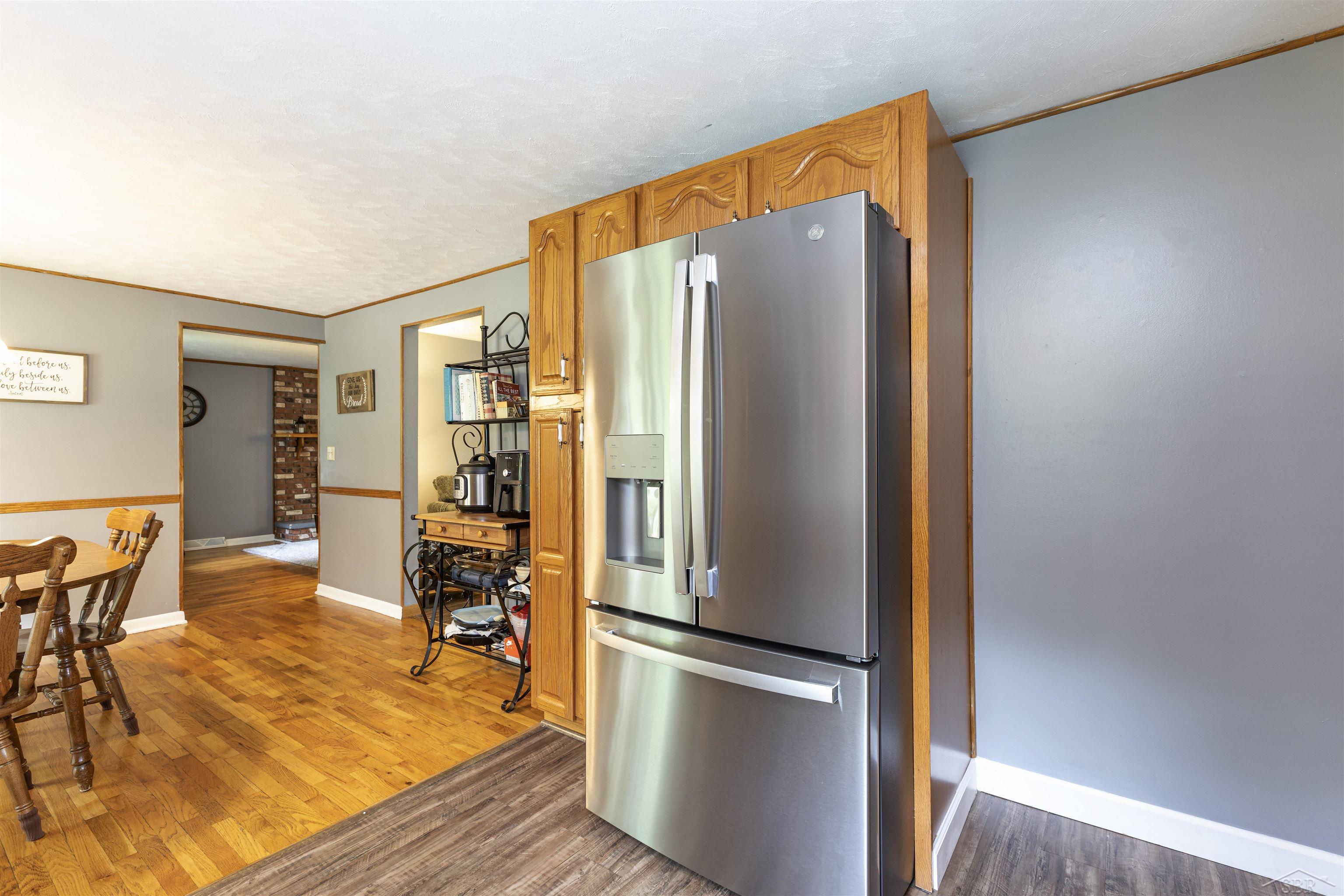 1177 Birch Road Saginaw, MI 48609 - Photo 6 of 38 50121285-5.JPG