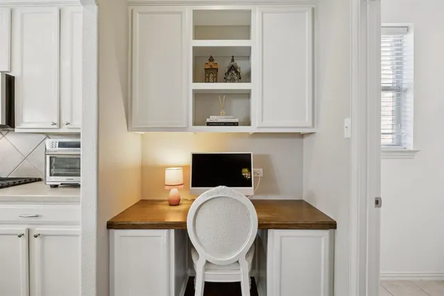 $449,900 | 420 Bentson Drive, Argyle, TX 76226