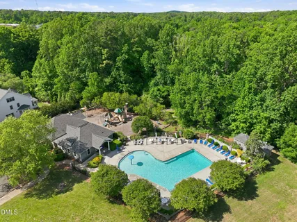 $985,000 | 139 Larkin Lane, Chapel Hill, NC 27516