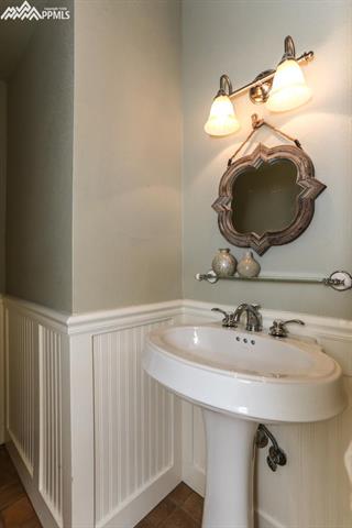 42745 Pearson Ranch Loop Parker, CO 80138 - Photo 14 of 36 Half Bath - Main Floor