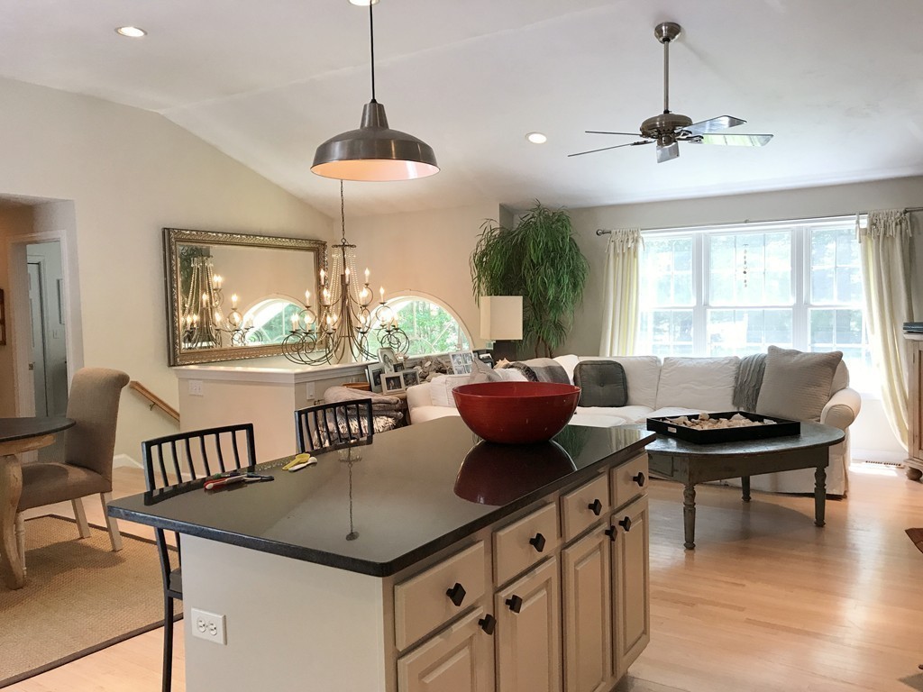 11 Glenview Street Upton, MA 01568 - Photo 8 of 29